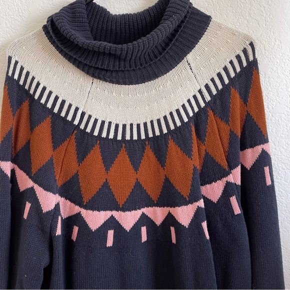 NEW: Sweater Mini Dress - Picture 15 of 16